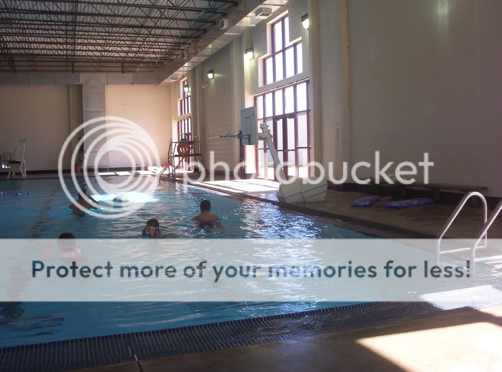 000_0800.jpg The indoor pool picture by spark56_photo