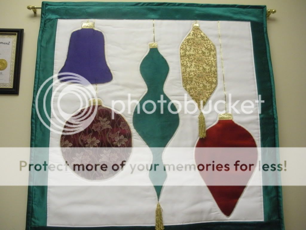 ChristmasWallHanging.jpg Sheila's wall hanging picture by spark56_photo