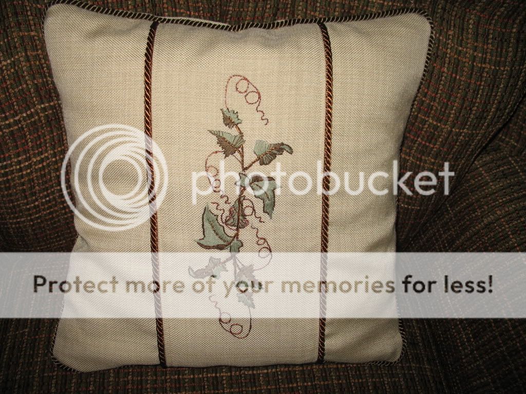 Pillowone.jpg pillow2 picture by spark56_photo