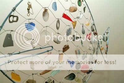 fishcraft.jpg Wire fish hanger picture by spark56_photo