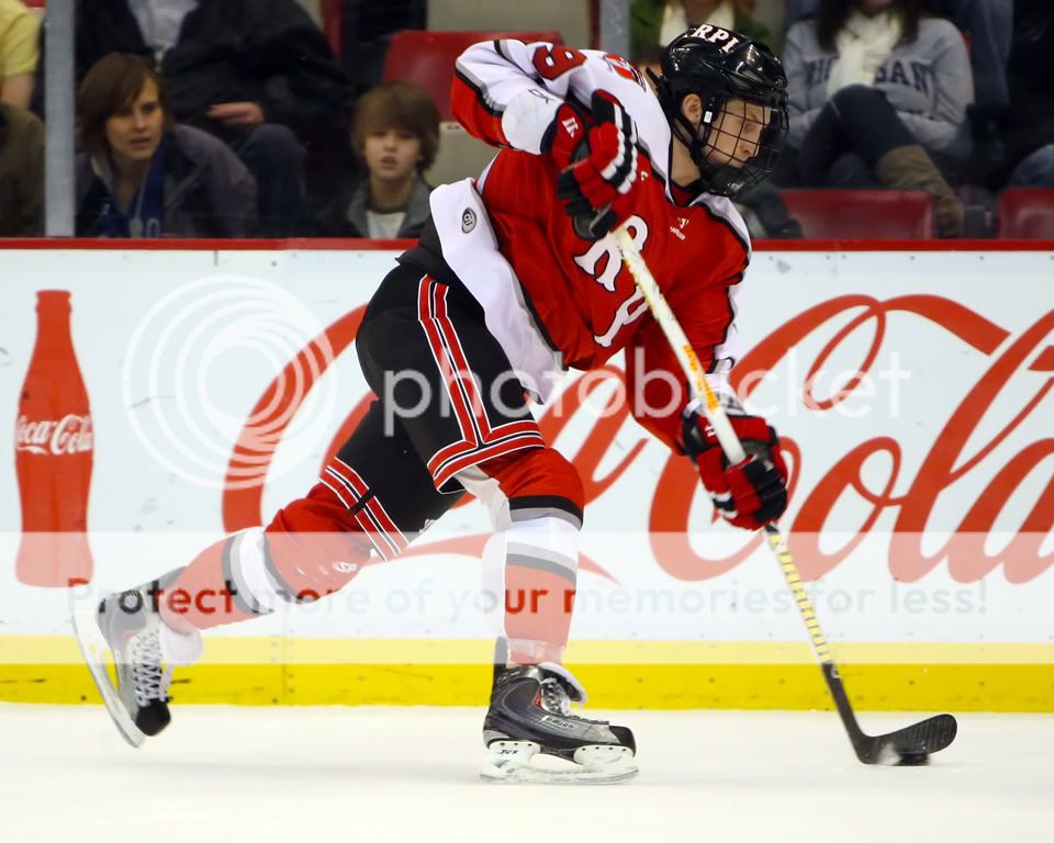 IMAGE: http://i321.photobucket.com/albums/nn395/TTurrill/GLI%20Thursday%202009%20Mich%20vs%20RPI/TCT_0063.jpg