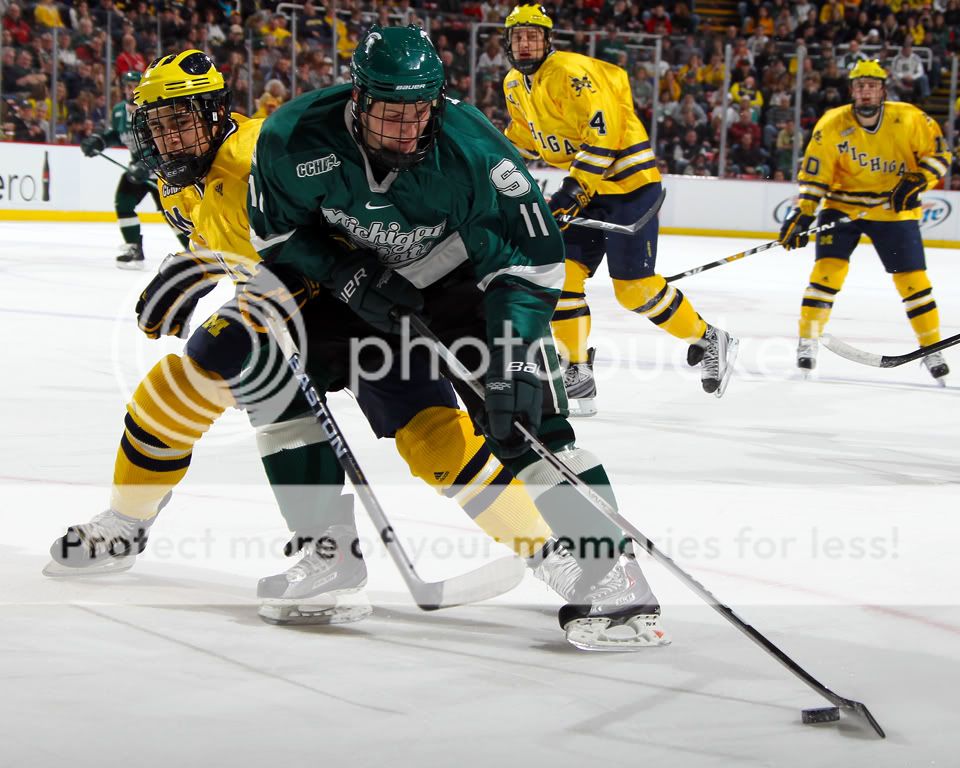 IMAGE: http://i321.photobucket.com/albums/nn395/TTurrill/Mich%20vs%20Mich%20State%201-30-2010/TURR0993.jpg