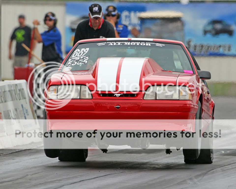 IMAGE: http://i321.photobucket.com/albums/nn395/TTurrill/Milan%20Heads-Up%206-4-2010/TCT_0307.jpg