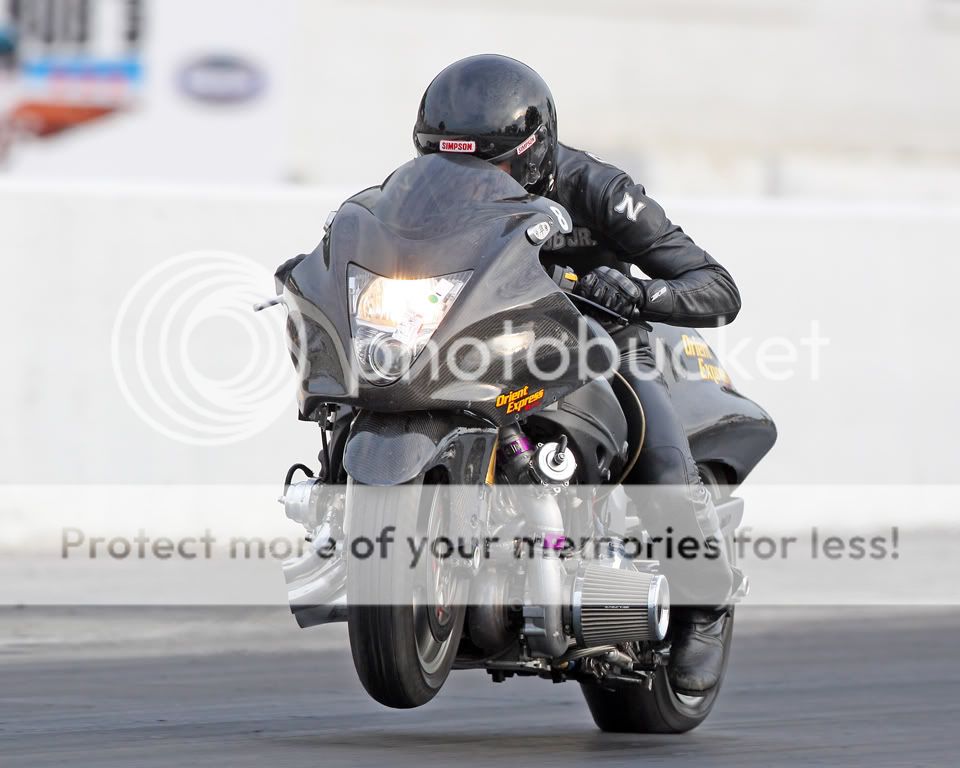 IMAGE: http://i321.photobucket.com/albums/nn395/TTurrill/Milan%20Heads-Up%206-4-2010/TCT_0400.jpg