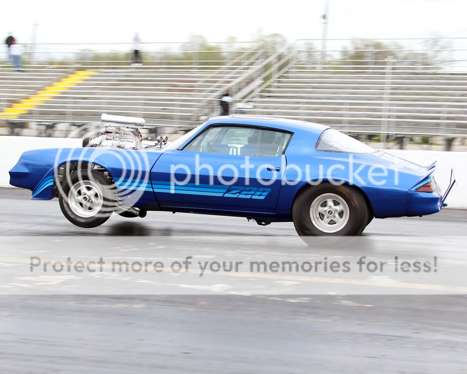 IMAGE: http://i321.photobucket.com/albums/nn395/TTurrill/Milan%20NO%20ET%204-17-2010/TURR0144.jpg