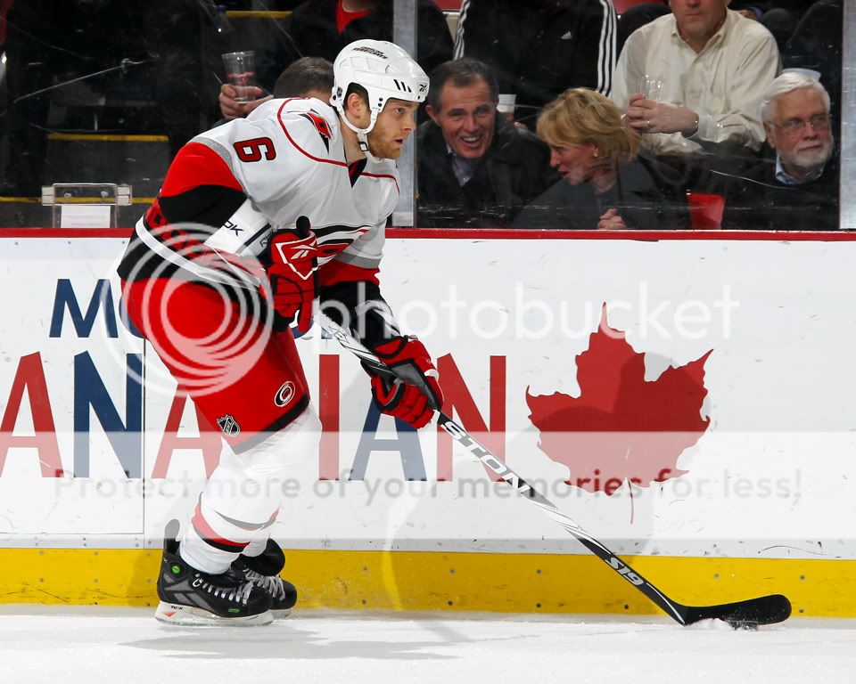 IMAGE: http://i321.photobucket.com/albums/nn395/TTurrill/NHL%20Wings%20vs%20Carolina%201DMKIV/TURR0080.jpg