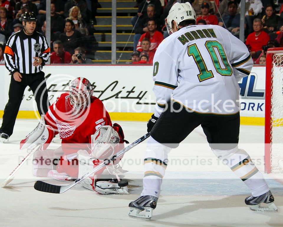 IMAGE: http://i321.photobucket.com/albums/nn395/TTurrill/Wings%20vs%20Stars%202011/TURR8741.jpg